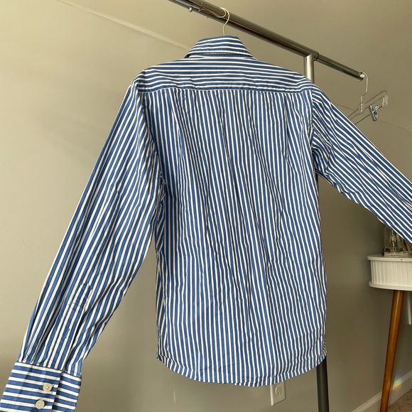 Abercrombie & Fitch Stepped Button down - Picture 4 of 4